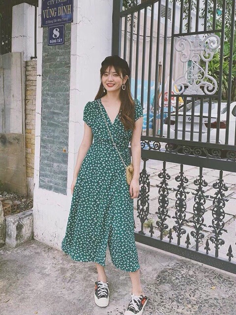 ĐẦM MAXI HOA NHÍ XANH VẠT CHÉO | BigBuy360 - bigbuy360.vn