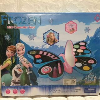 Bộ đồ chơi trang điểm phấn thật sơn móng tay Frozen cho bé