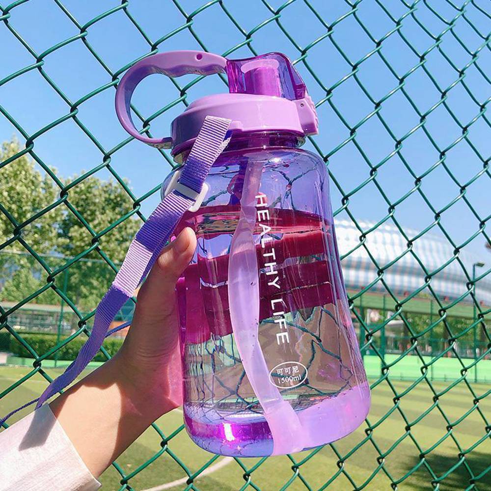 Bình Nước Thể Thao Dung Tích 2000ml Kèm Ống Hút Tiện Dụng