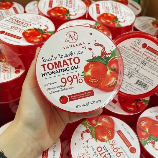 Gel Dưỡng Ẩm, Dịu Mát, Trắng Da Chiết Xuất 99% Cà Chua - Farm Stay Tomato Moisture Soothing Gel 300ml