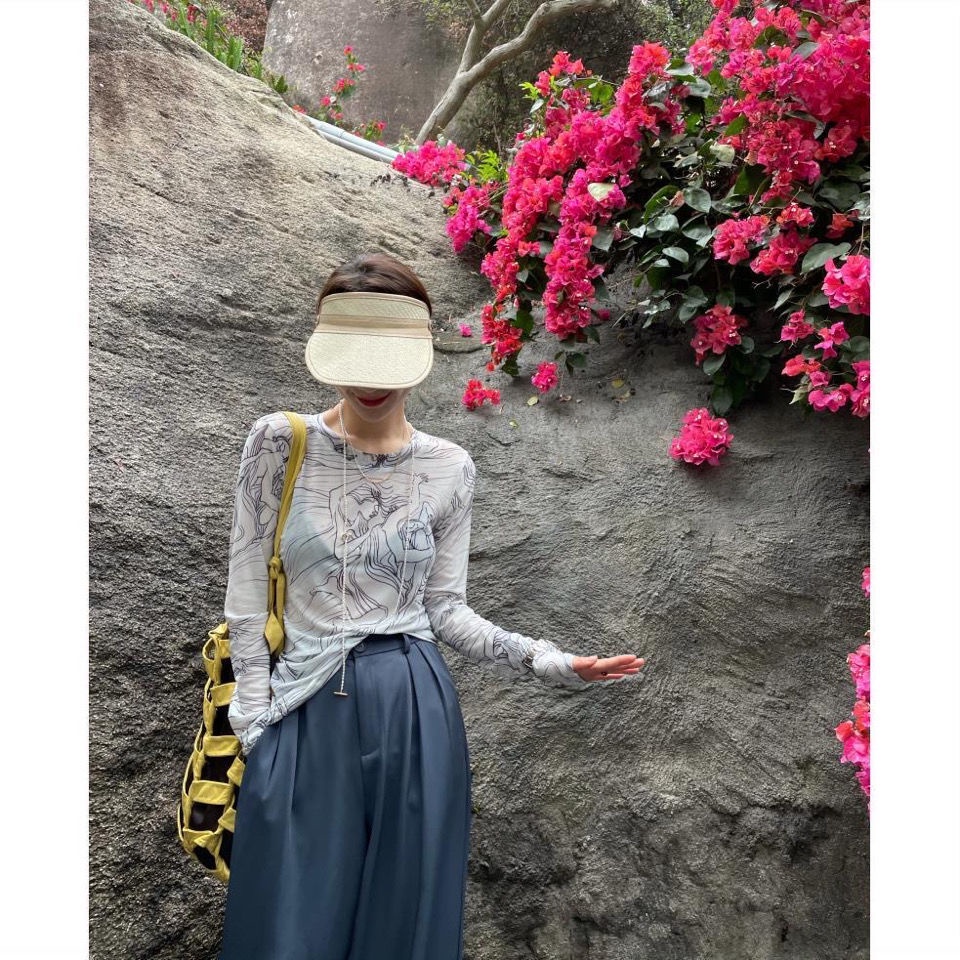 Áo thun lưới tay dài dáng ôm thời trang xuân hè 2023 cho phái nữ