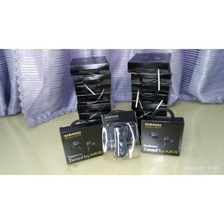 TAI NGHE SAMSUNG AKG