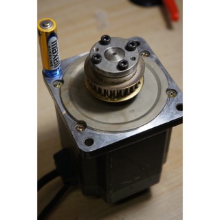 Động cơ bước 5 pha PK599 Vexta , 2.8A , có encoder . Lực 4.1Nm .
