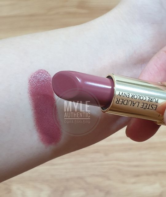 SON ESTEE LAUDER HỒNG ĐẤT 440 IRRESISTIBLE