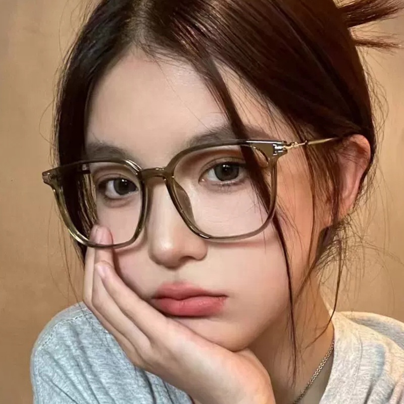 Mắt Kính Gọng Vuông Lớn Trong Suốt Chống Ánh Sáng Xanh Thời Trang Hàn Quốc
