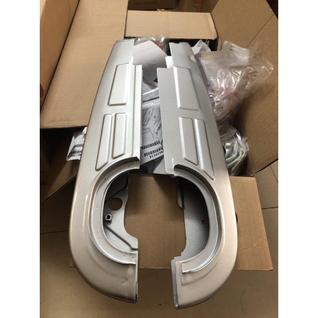 Càng sau xe dream thái