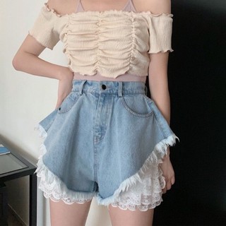 Quần đùi Jean phối ren