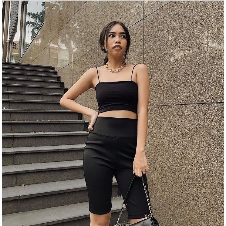 Quần thun ngắn màu đen, form ôm, là min - BLACK CYCLING SHORTS