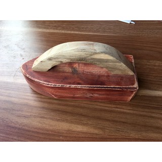 bàn ủi gỗ dùng ủi