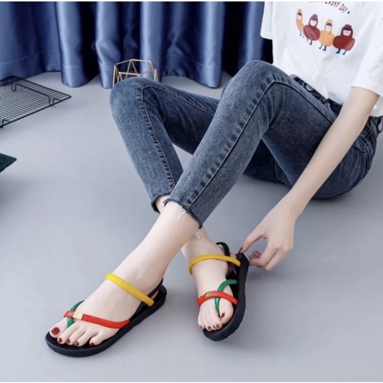 Giày sandal nữ đi mưa quai chéo xỏ ngón siêu êm siêu bền đi học đi làm đi biển - GL038