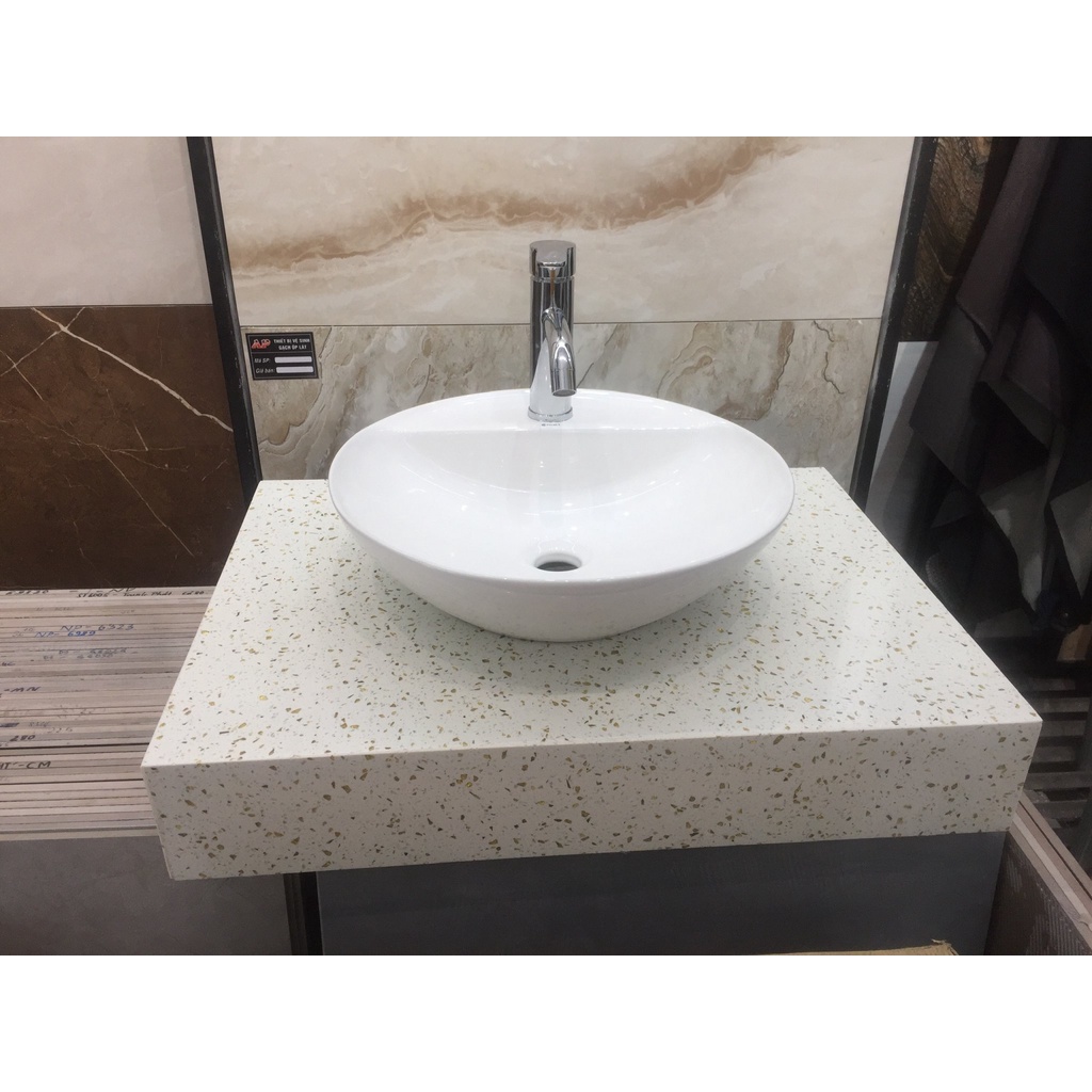 Combo trọn gói chậu lavabo + bàn đá + vòi + xiphong thoát. LH 0964346399