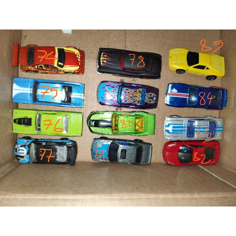 Xe mô hình Hot Wheels 1/64 loose card