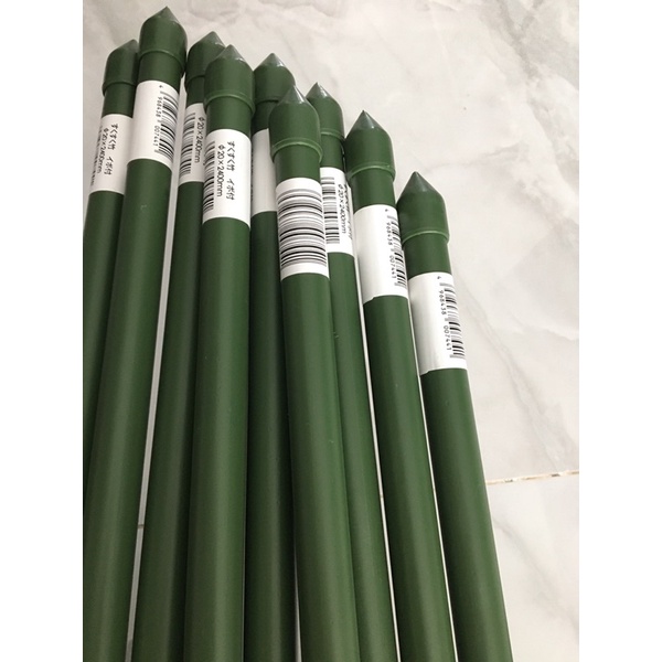 Combo 10 ống tre lõi thép bọc nhựa phi 20cao 1m8 dùng để làm giàn cho cây leo .