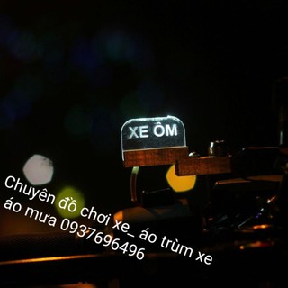 Bảng tên đèn gắn chân kiếng xe máy