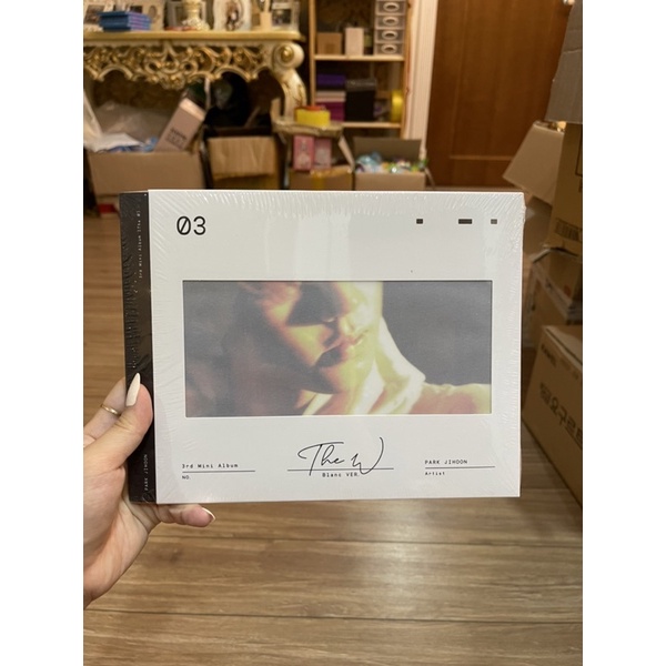 Park Jihoon The W Nguyên Seal