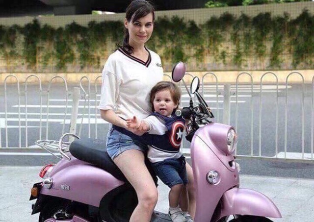 Đai đi xe máy an toàn cho bé 3 tháng đến 6 tuổi