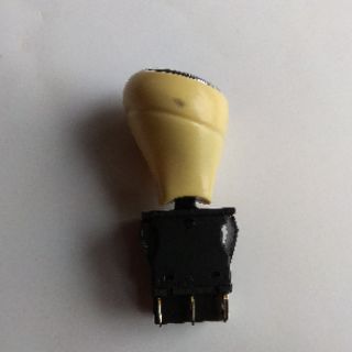 Cần gạt cho các loại xe cẩu