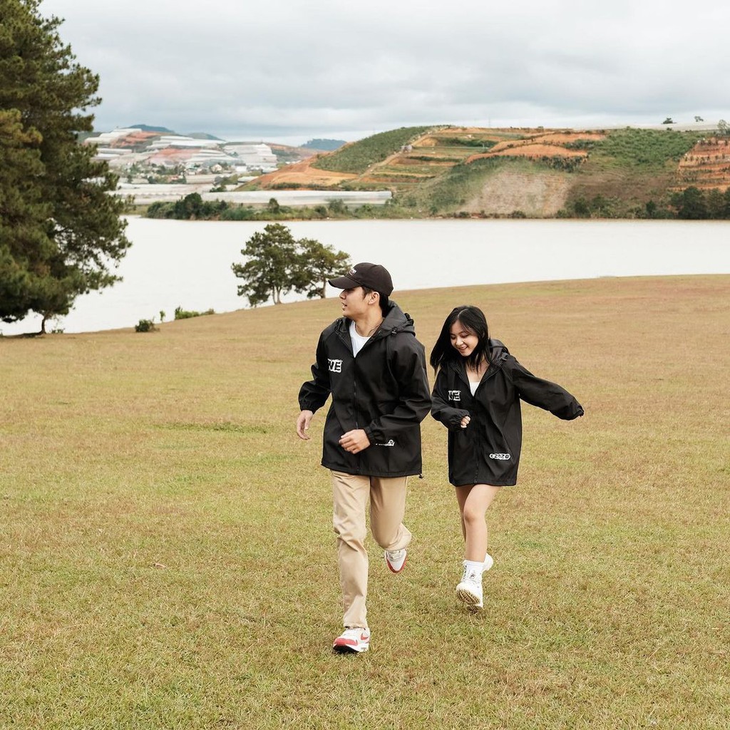 Áo Khoác Dù SWE SMOKE Dây Kéo Form Rộng Ulzzang Unisex