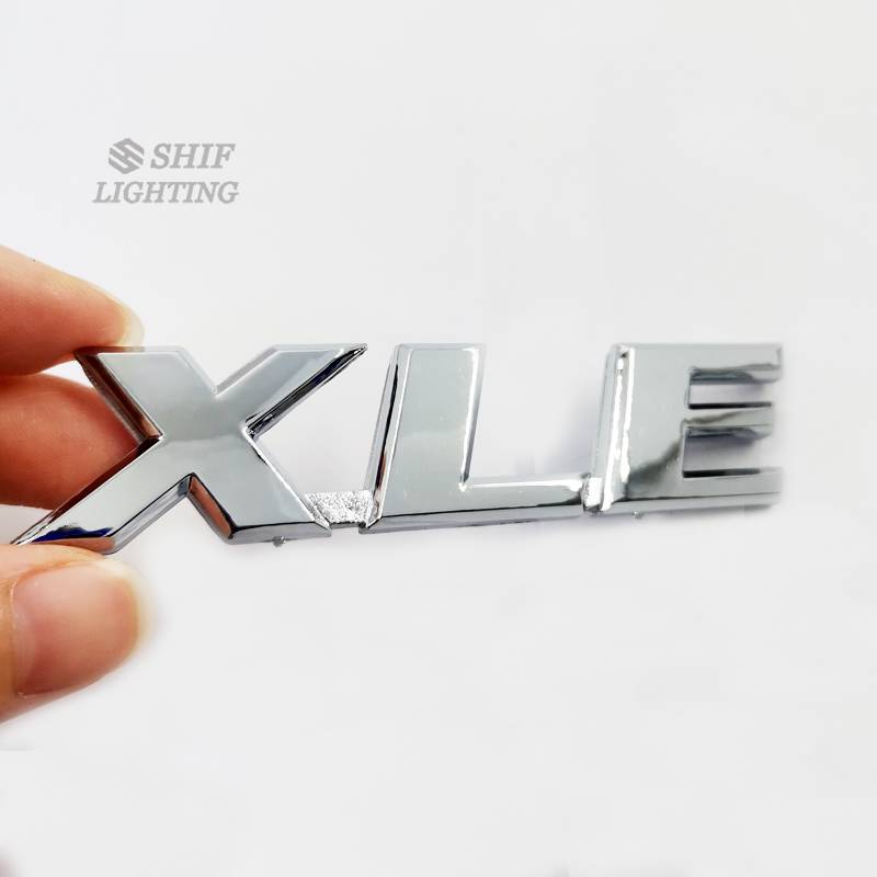 Miếng dán hình chữ XLE trang trí cho xe hơi Toyota