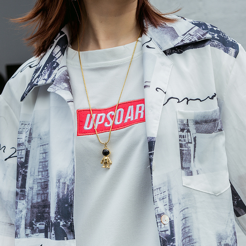 Vòng Cổ Gắn Mặt Hình Phi Hành Gia Độc Đáo Phong Cách Hip-Hop Hàn Quốc