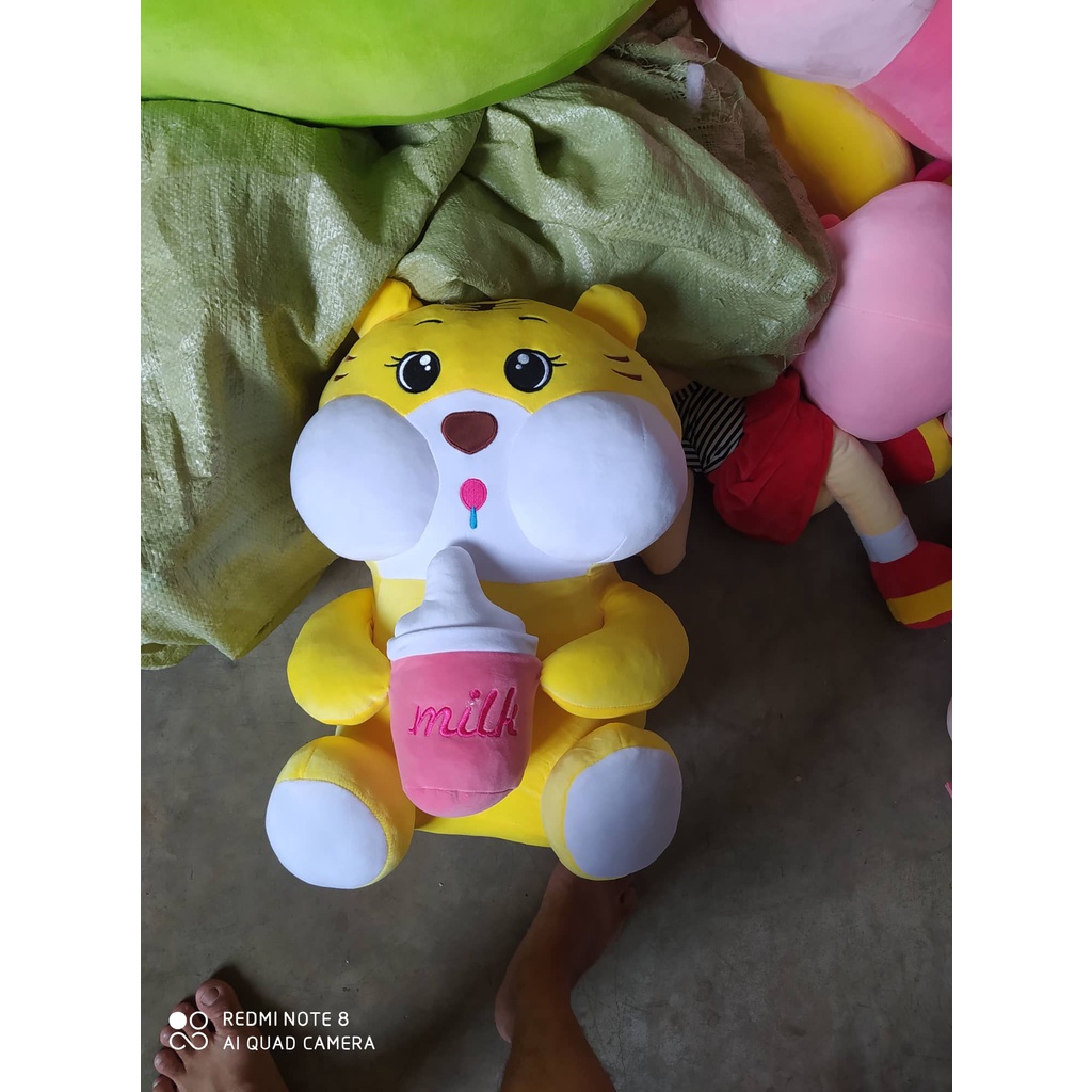 Gấu bông Cọp bông ôm bình sữa