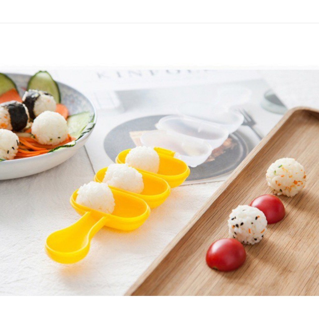 Dụng Cụ Lắc Cơm Tiện Dụng Cho Bé Yêu