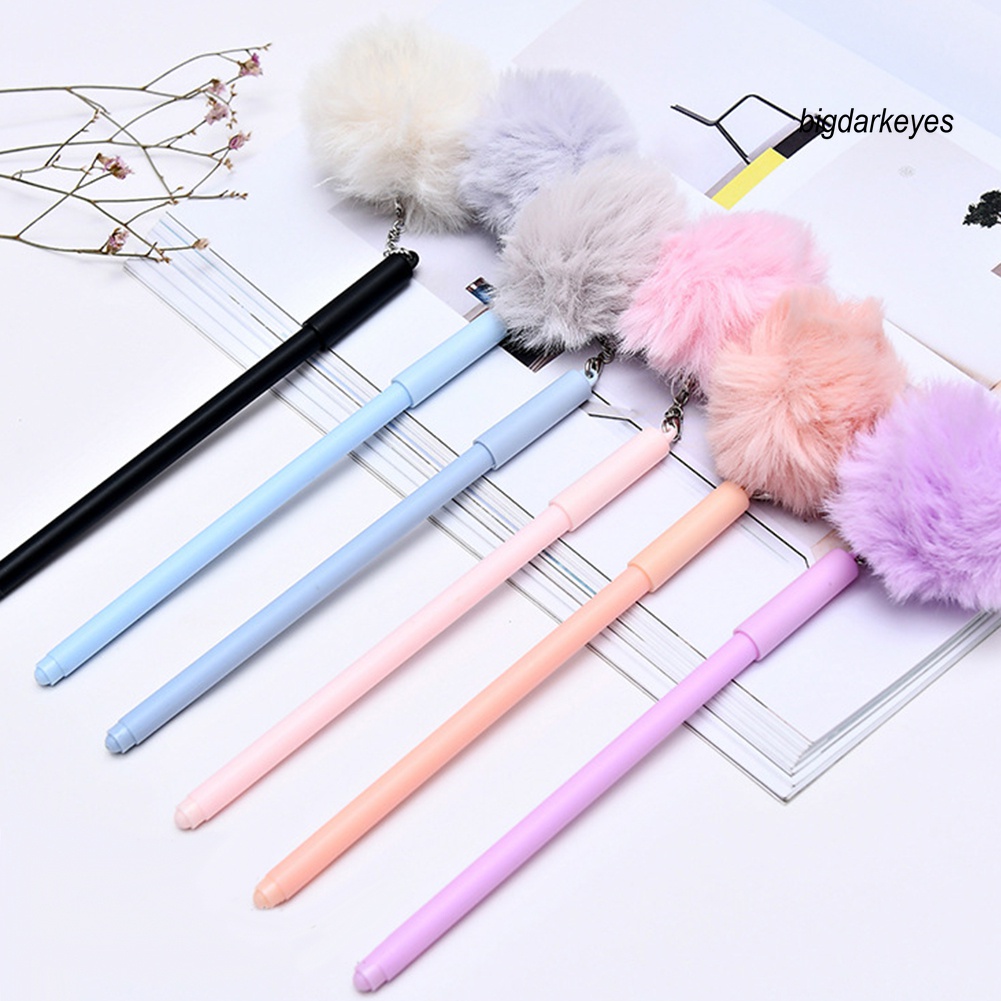 Bút Bi Mực Đen Ngòi 0.5mm Gắn Quả Cầu Lông Xinh Xắn