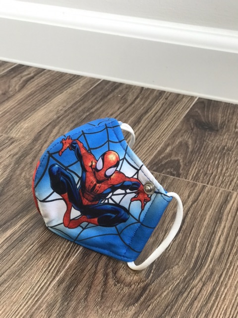 Khẩu trang vải 3D Spiderman cho bé có van và kính