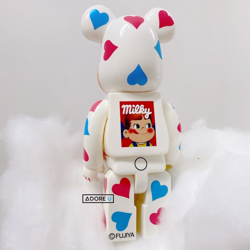 Tượng Bearbrick Milky Peko 400%