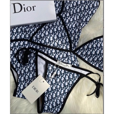 Bộ Bikini Màu Xanh Dương Kiểu Dáng Trẻ Trung Quyến Rũ Cho Nữ