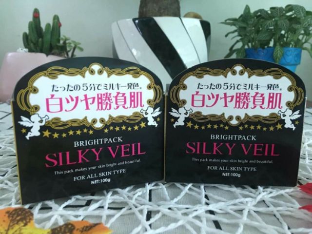 Kem trắng da bật tone silky veil