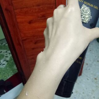 Tẩy tế bào chết MAGIC SKIN