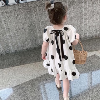 Váy chấm bi bé gái