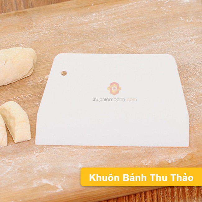 Dụng cụ chia bột bằng nhựa (nhiều kích thước)