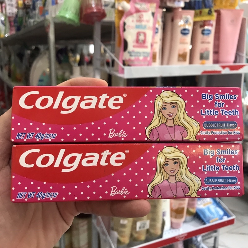 Kem đánh răng Colgate Barbie cho bé trên 6 tuổi 40g