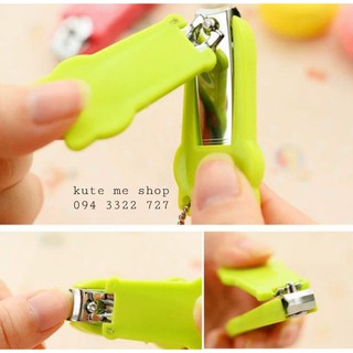 Bấm móng tay mini cho bé