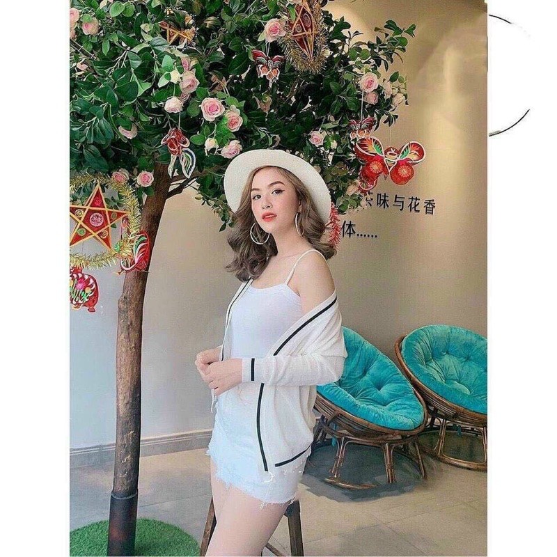 khoác len viền xinh