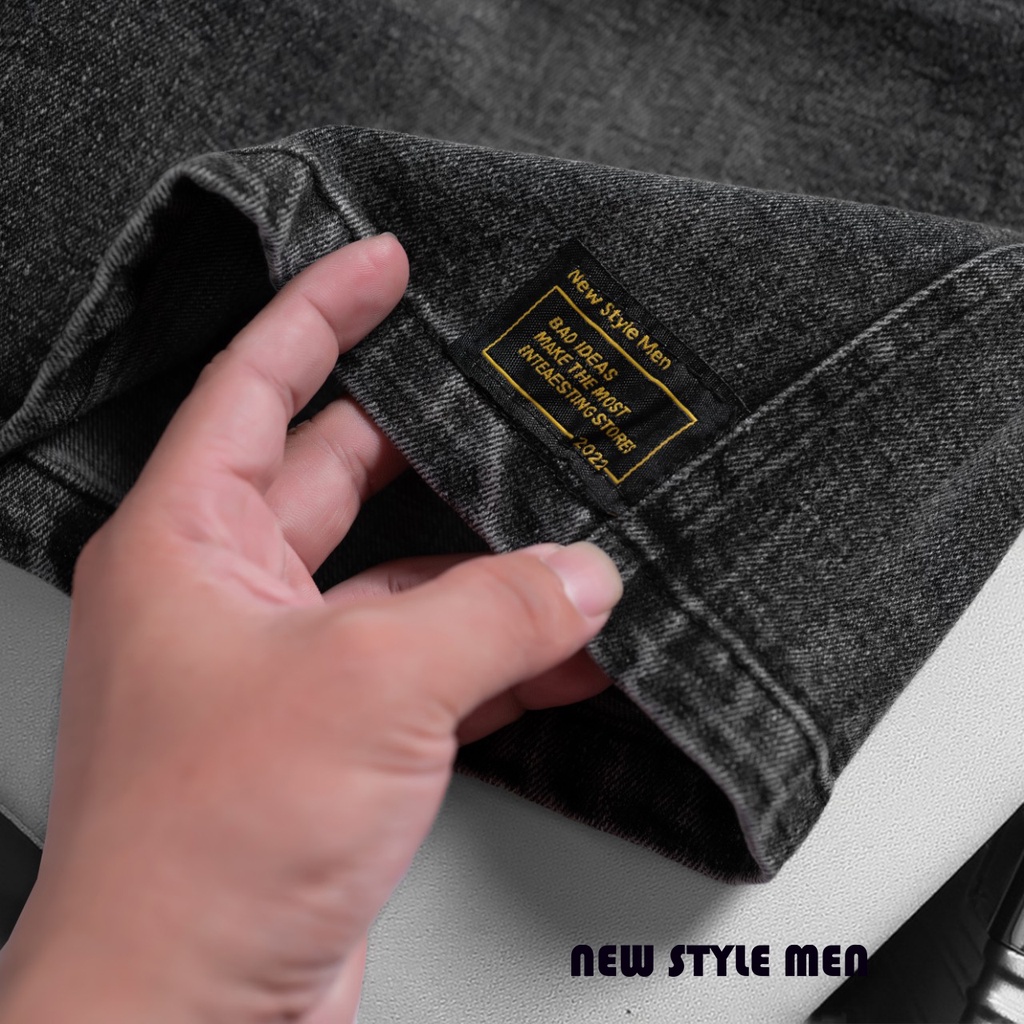 -Quần short jean xanh bạc trên gối  chất vải Denim co giản đứng form
