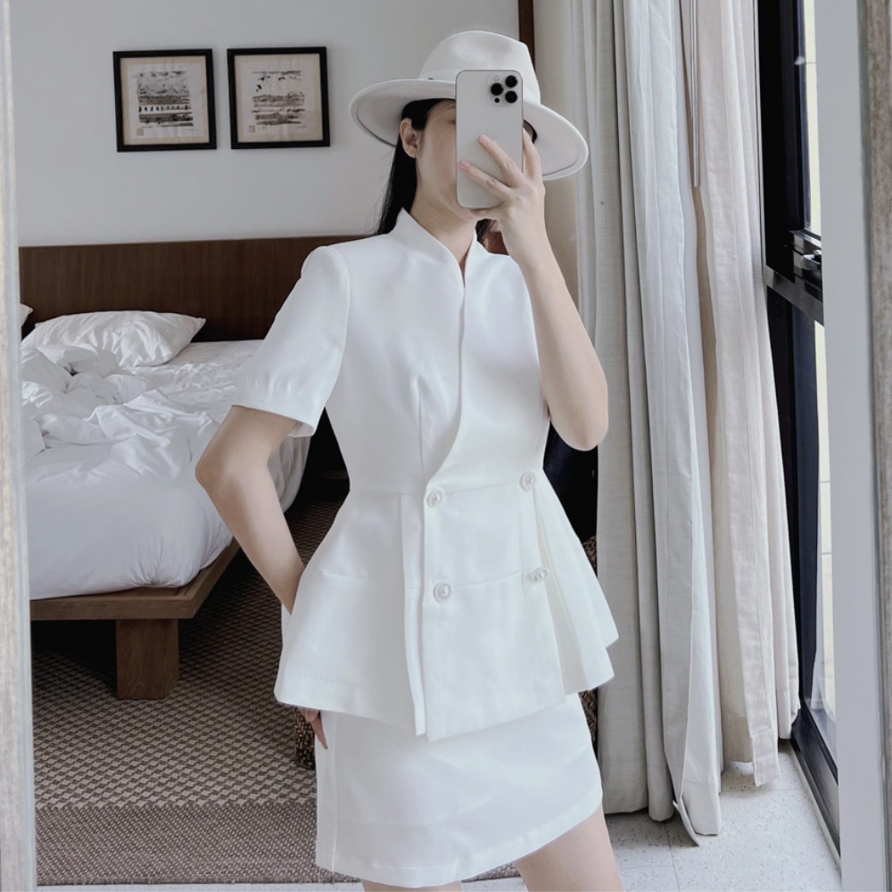 Áo vest nữ tay ngắn cổ V cúc ngọc phong cách công sở BOHEE A236