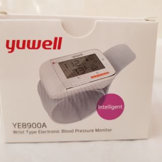 Máy đo huyết áp điện tử Yuwell YE8900A
