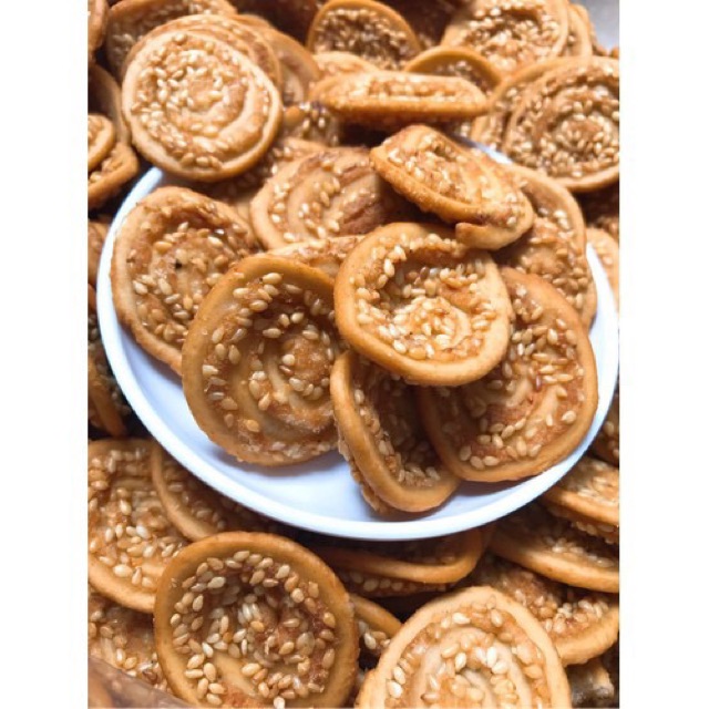 [Mã 156FMCGSALE hoàn 8% đơn 500K] 1kg BÁNH TAI HEO MÈ NƯỚC CỐT DỪA👍 | BigBuy360 - bigbuy360.vn