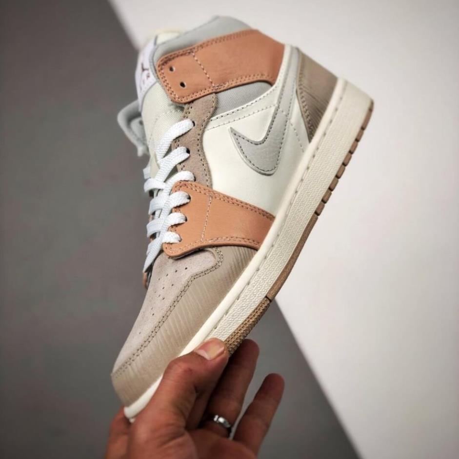 [Bán lỗ xin đánh giá] Giày jordan mid milan cổ cao. Giày sneaker JD1 high Milan cực hot nam nữ Full Box Bill | BigBuy360 - bigbuy360.vn