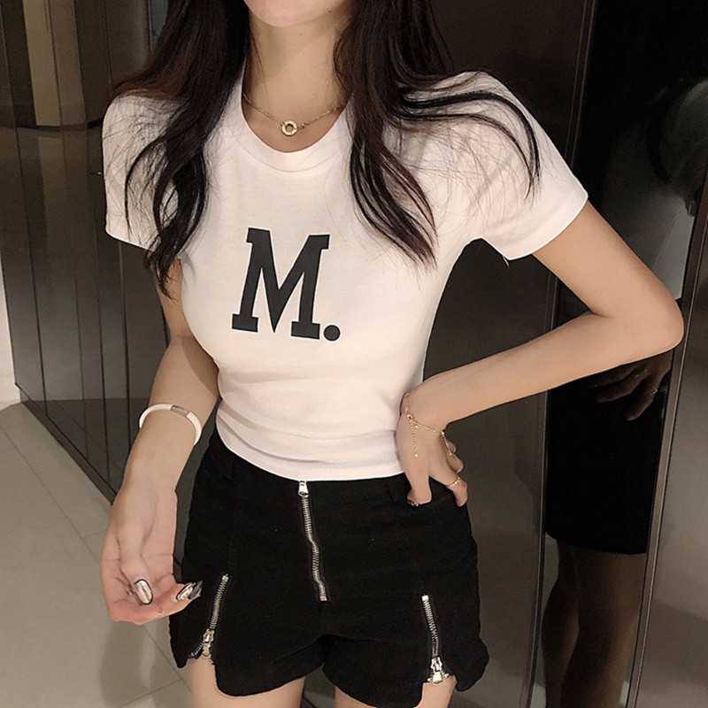 Áo Croptop tay ngắn hoạ tiết chữ in thiết kế quyến rũ