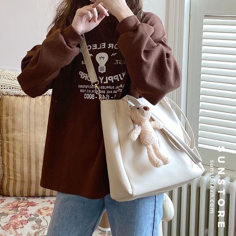 Túi xách nữ đeo vai bỏ vừa tập vở Ulzzang (Không kèm móc gấu)