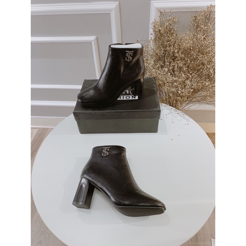 BOOTS  CÓ SẴN Boots da cổ ngắn đế vuông 7cm