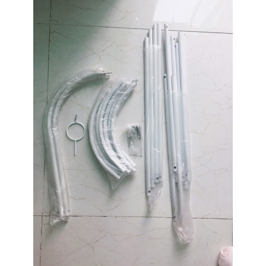 Khung leo dạng tháp chuông cho hoa hồng