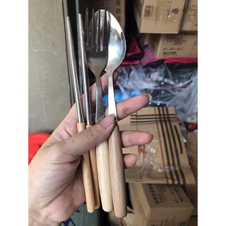 BỘ ĐŨA THÌA DĨA INOX CÁN GỖ