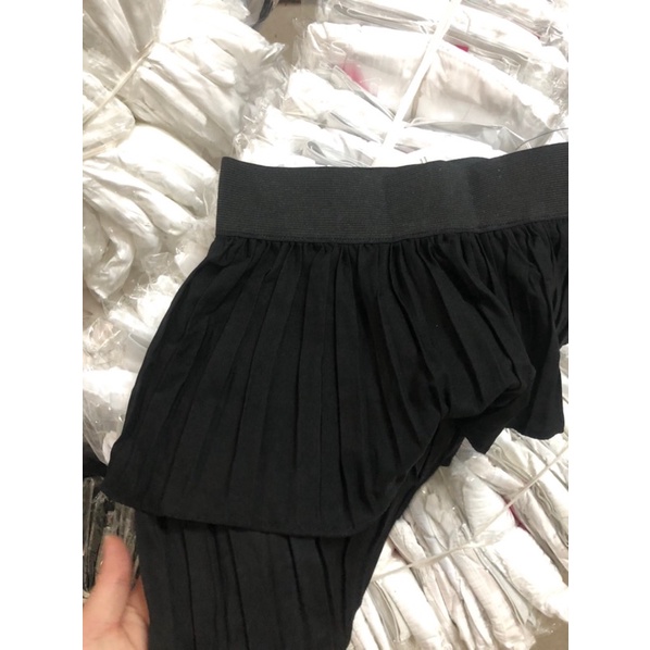 Chân váy có lót quần xịn 🐥☁️ ( Ảnh thật ) | BigBuy360 - bigbuy360.vn