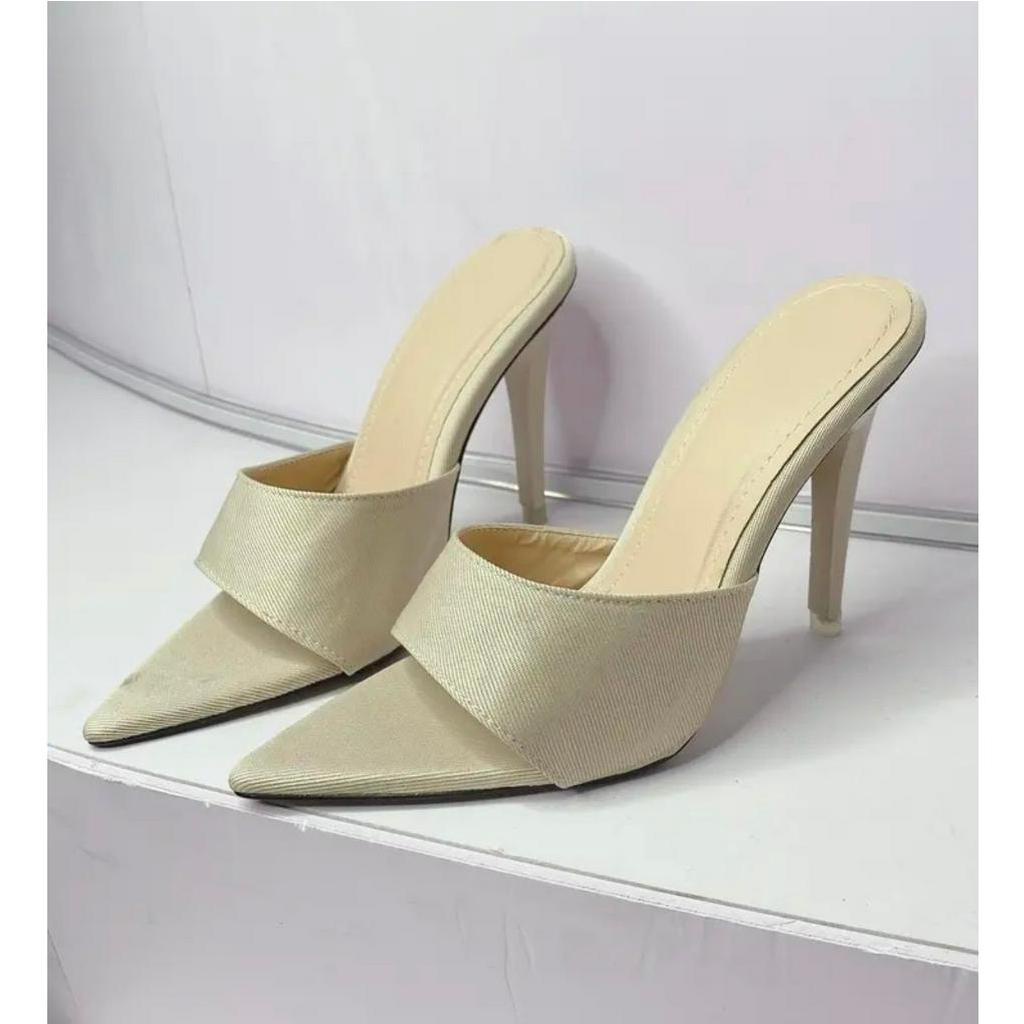 Dép cao gót nhọn 9cm quai bọc jean hothit
