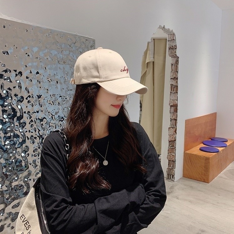 Mũ lưỡi trai chữ Chill thêu phong cách nam nữ unisex màu Be, Đen